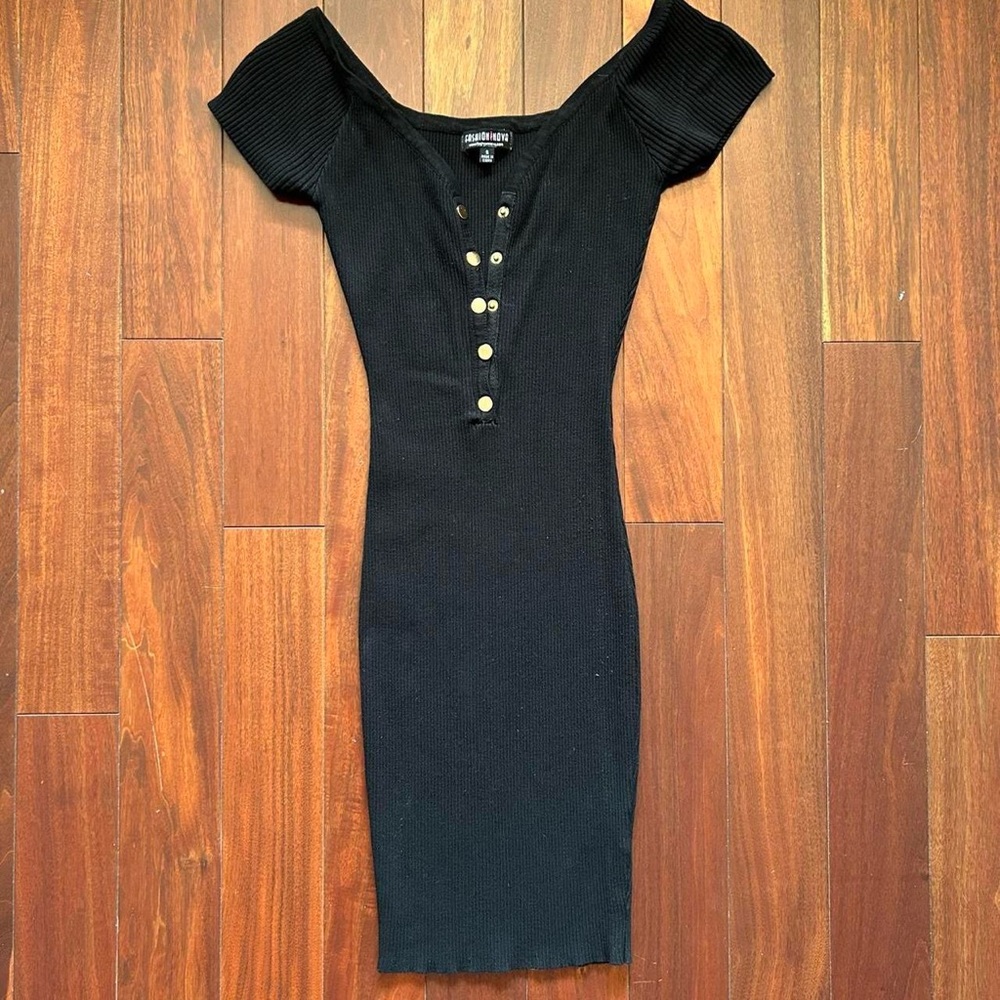 FASHION NOVA Black Off-Shoulder Bodycon Dress